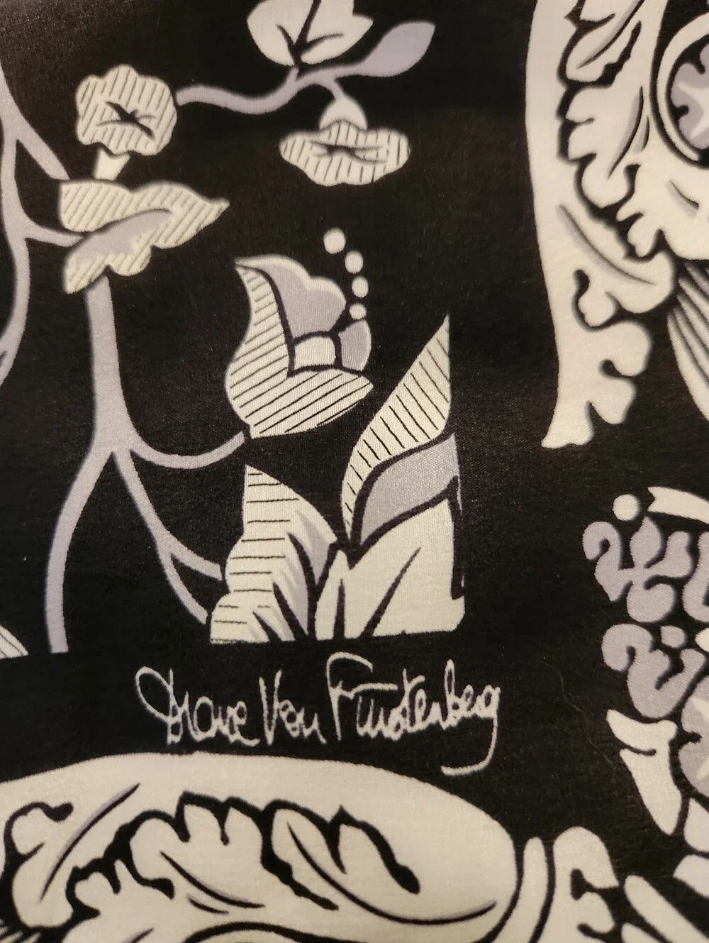 Diane von Furstenberg Scarf Black, Gray & White Floral, 31